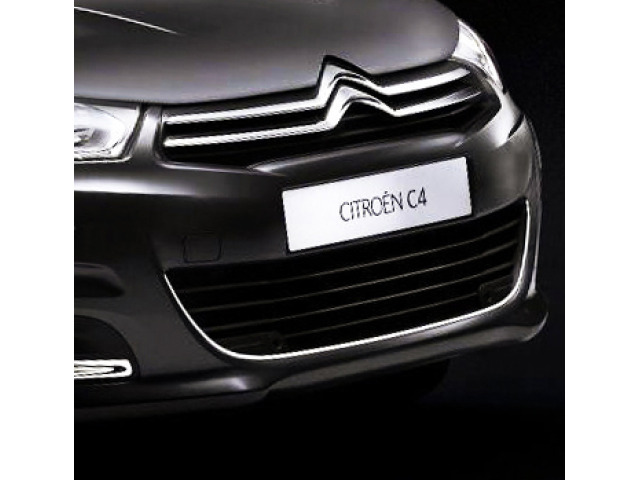 Moldura cromada de contorno de calandria Citroën C4 1126