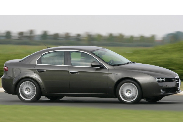 Moldura cromada de contorno de los cristales laterales Alfa Romeo 159