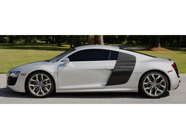 Moldura cromada de contorno inferior de los cristales laterales Audi R8