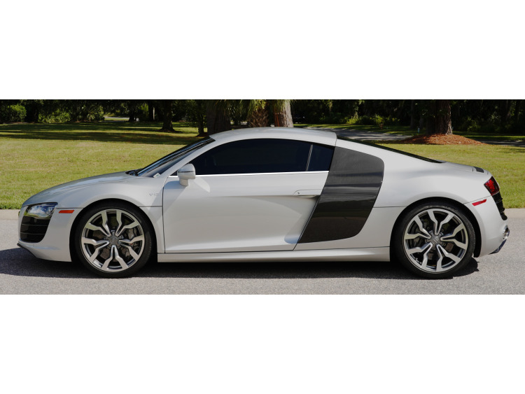 Moldura cromada de contorno inferior de los cristales laterales Audi R8