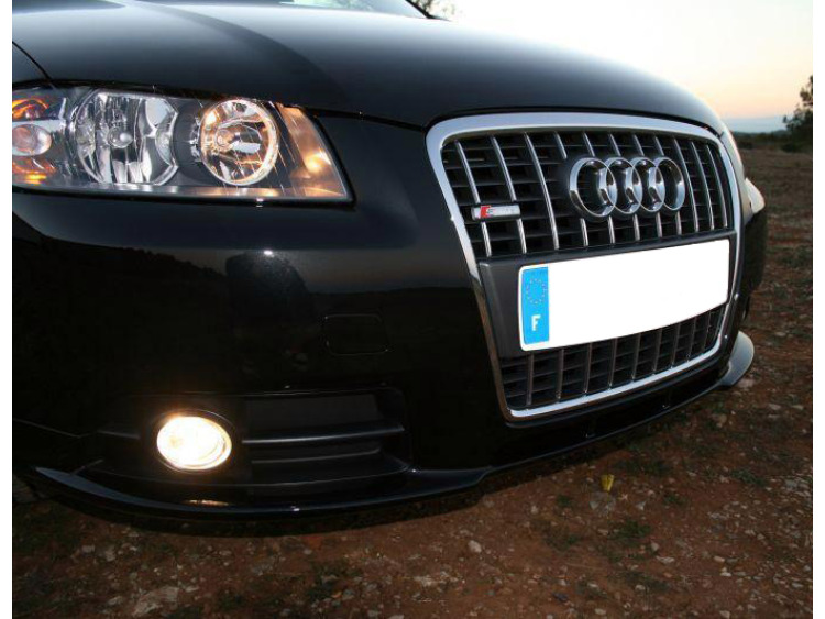 Moldura de calandria cromada Audi A3 s&eacute;rie 2 03-08 Audi A3 S&eacute;rie 2 Sportback 04-08 Audi S3 06-26 Audi S3 sportback 06-26 v2