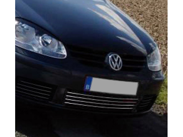Moldura de calandria inferior cromada VW Golf 5