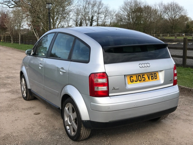 Moldura de maletero cromada Audi A2