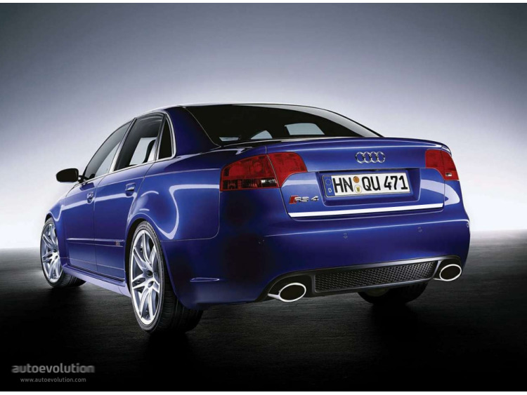 Moldura de maletero cromada Audi RS4 05-08