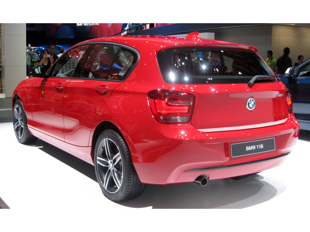 Moldura de maletero cromada BMW Série 1 F20 1115