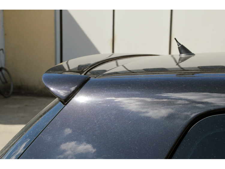 Spoiler / aler&oacute;n VW Golf 5 VW Golf 5 GT TDI VW Golf 5 GTI VW Golf 5 R32 v2 apretado + cola de fijaci